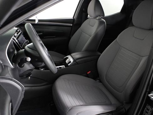 Certified 2024 Hyundai Santa Cruz SE image 18