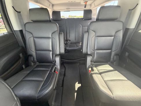Used 2016 Chevrolet Suburban LT AWD/4WD image 28