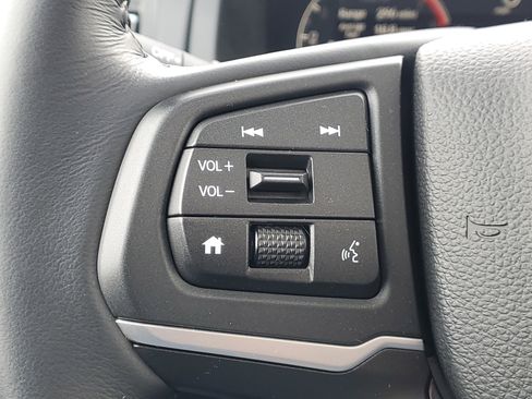 Certified 2025 Honda Ridgeline RTL image 19