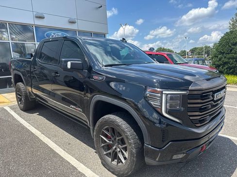 Used 2022 GMC Sierra 1500 AT4X AWD/4WD image 2