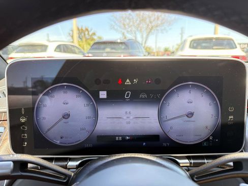 New 2026 Mercedes-Benz Maybach S 580 Maybach S 580 4MATIC Sedan image 29