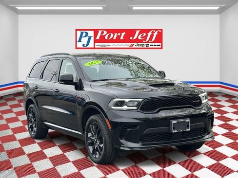 Used 2025 Dodge Durango GT AWD/4WD image 2