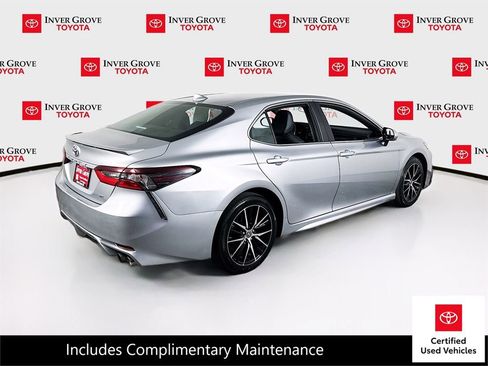 Certified 2023 Toyota Camry SE image 6