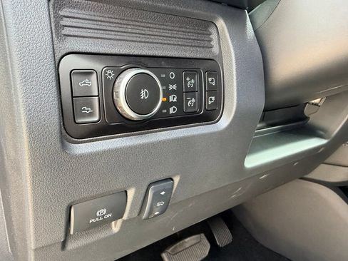 Certified 2026 Ford F250 Platinum AWD/4WD image 31
