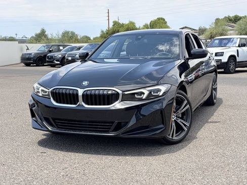 Used 2023 BMW 330i Sedan w/ Premium Package RWD image 3