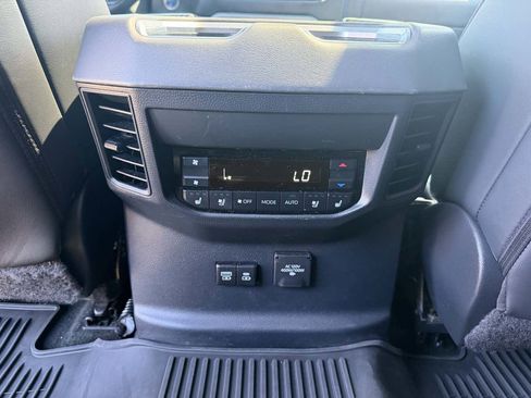 Used 2023 Toyota Sequoia Platinum AWD/4WD image 21
