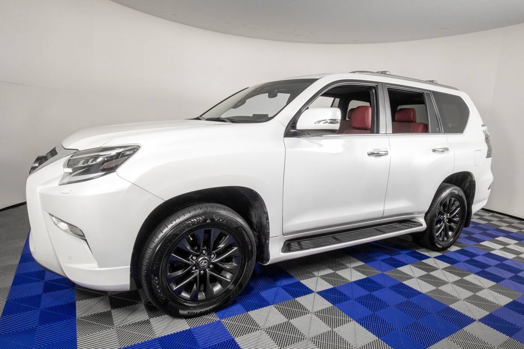 Used 2023 Lexus GX 460 Premium w/ Premium Plus Package AWD/4WD image 2