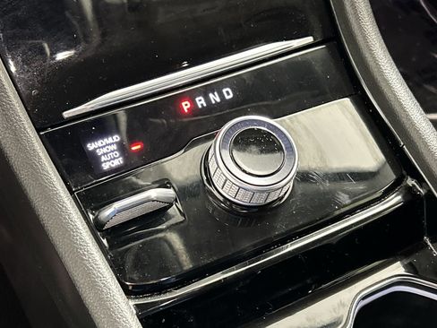 Used 2023 Jeep Grand Cherokee L Limited w/ Trailer Tow Group (B) image 15