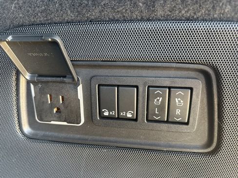 Used 2022 Cadillac Escalade Sport w/ Touring Package image 41