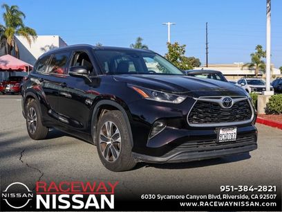 Used 2021 Toyota Highlander XLE