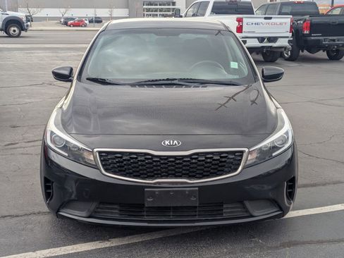 Used 2017 Kia Forte LX image 10