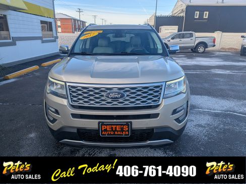 Used 2017 Ford Explorer Platinum image 7
