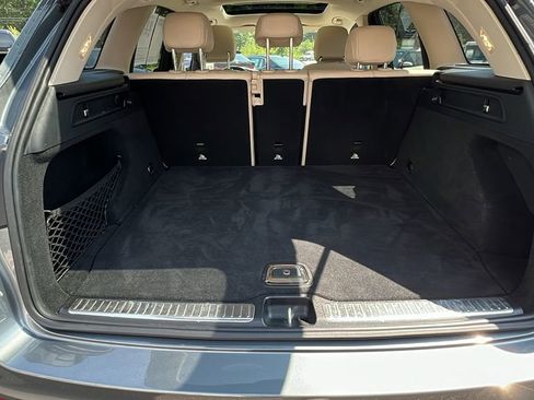 Used 2022 Mercedes-Benz GLC 300 4MATIC image 40