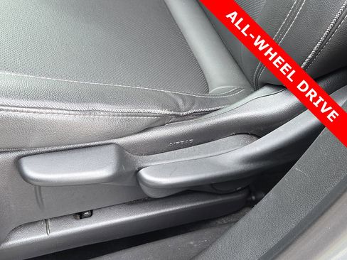 Used 2024 Buick Encore GX Sport Touring image 14