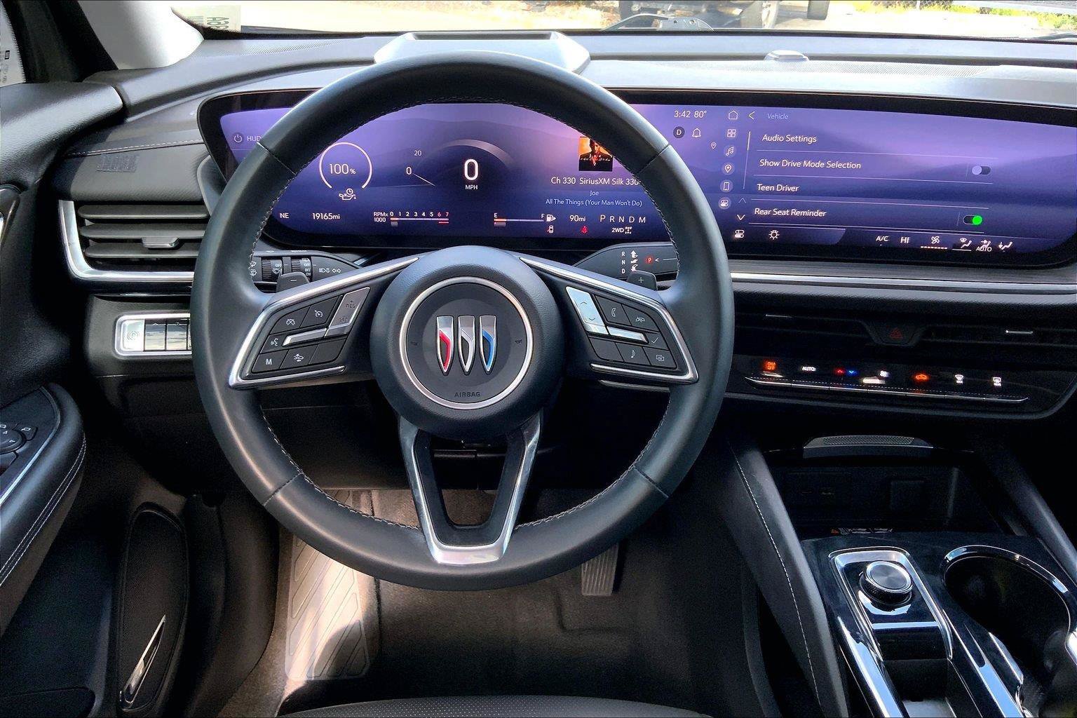 Used 2025 Buick Envision Preferred AWD/4WD image 5