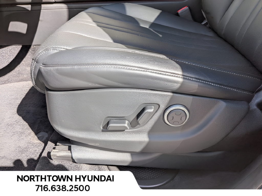 Used 2026 Genesis GV80 2.5T AWD/4WD image 36