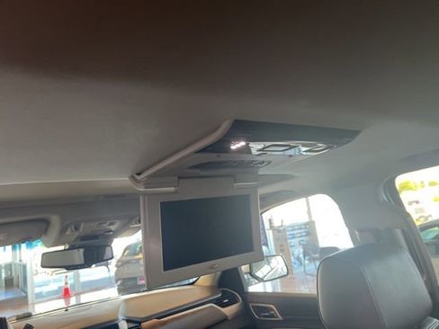 Used 2019 GMC Yukon Denali w/ Denali Ultimate Package image 24