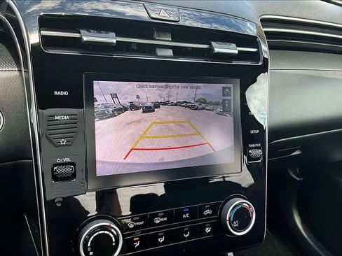 Used 2022 Hyundai Santa Cruz SEL AWD/4WD image 16