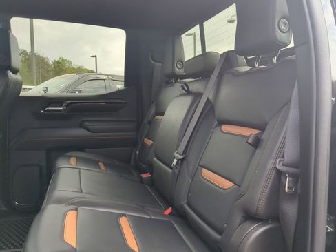 Used 2023 GMC Sierra 1500 AT4 w/ Technology Package image 25