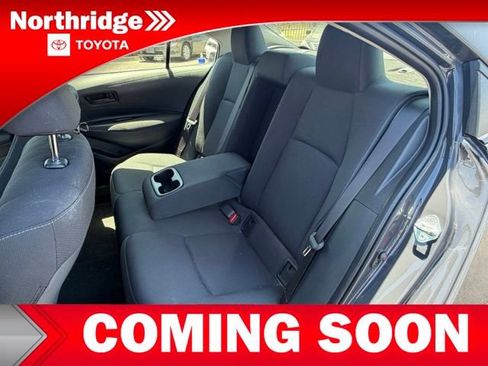 Used 2023 Toyota Corolla LE w/ Carpet Mat Package (TMS) FWD image 7