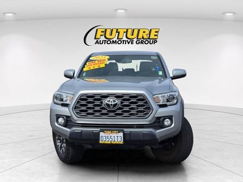 Certified 2023 Toyota Tacoma TRD Off-Road AWD/4WD image 2