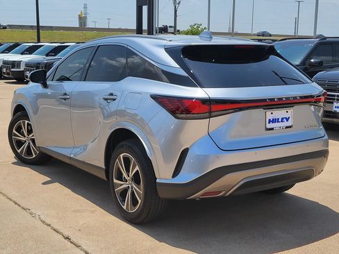 Used 2024 Lexus RX 350 Premium w/ Convenience Package FWD image 3