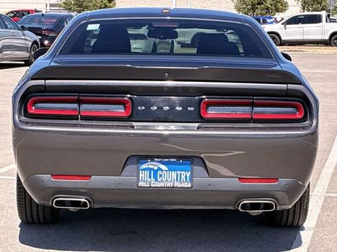 Used 2023 Dodge Challenger GT image 5