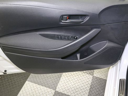 Certified 2026 Toyota Corolla LE AWD/4WD image 40