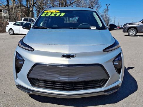 Used 2023 Chevrolet Bolt EUV LT image 34