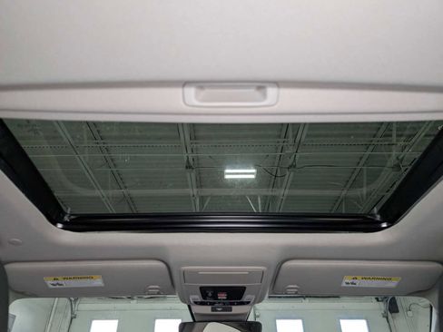 Used 2023 Honda Accord Touring image 17