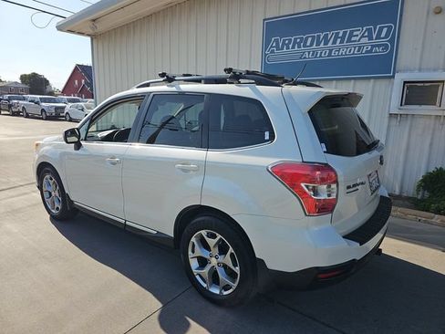 Used 2015 Subaru Forester 2.5i Touring w/ Eyesight & Navigation System AWD/4WD image 4