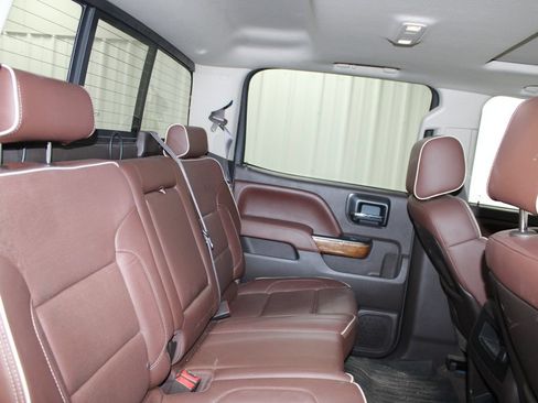 Used 2015 Chevrolet Silverado 1500 High Country AWD/4WD image 22