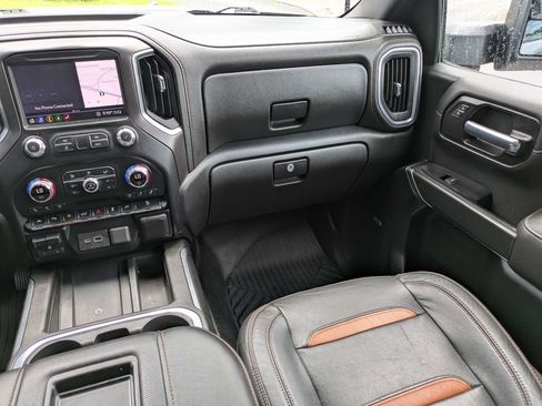 Used 2020 GMC Sierra 1500 AT4 w/ AT4 Premium Package AWD/4WD image 17