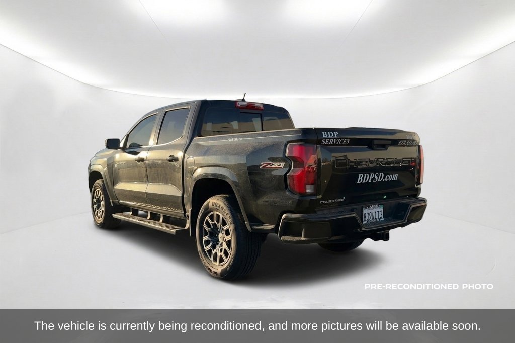 Used 2023 Chevrolet Colorado Z71 w/ Advanced Trailering Package AWD/4WD image 8