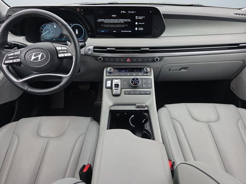 Used 2023 Hyundai Palisade SEL w/ Premium Package AWD/4WD image 12