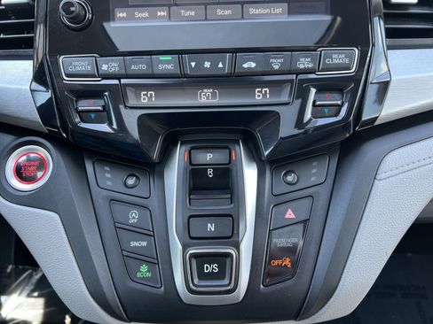 Used 2023 Honda Odyssey EX-L image 20