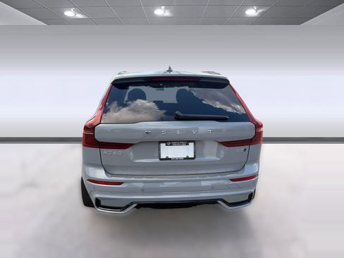 New 2026 Volvo XC60 B5 Ultra w/ Climate Package AWD/4WD image 10