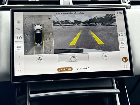 Used 2026 Land Rover Range Rover Velar Dynamic SE AWD/4WD image 33
