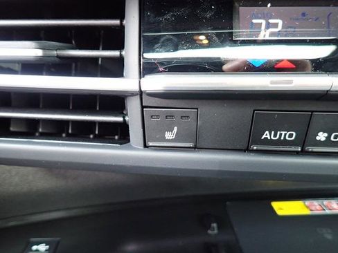 Certified 2026 Toyota Sienna XLE Woodland Edition image 25