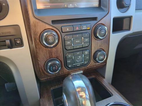 Used 2013 Ford F150 Lariat w/ Luxury Equipment Group image 11