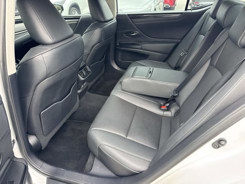 Used 2021 Lexus ES 350 w/ Protection Package (P3) image 13