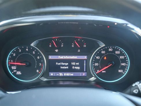 Used 2020 Chevrolet Traverse LT image 23