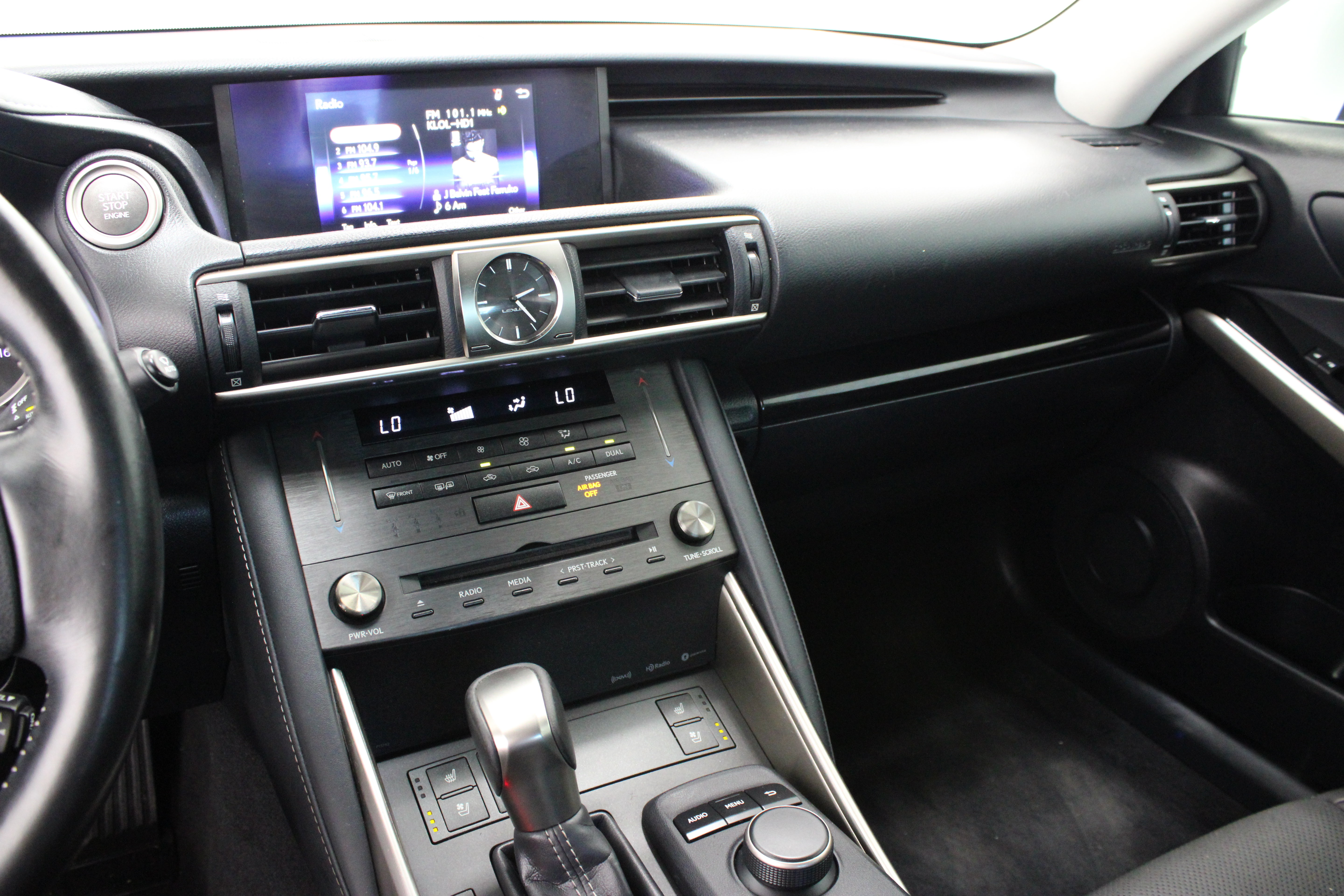 Used 2019 Lexus IS 300 w/ Premium Package RWD image 17