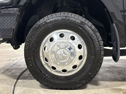 Used 2014 RAM 3500 Laramie image 28