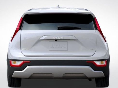 New 2026 Kia Niro LX FWD image 13
