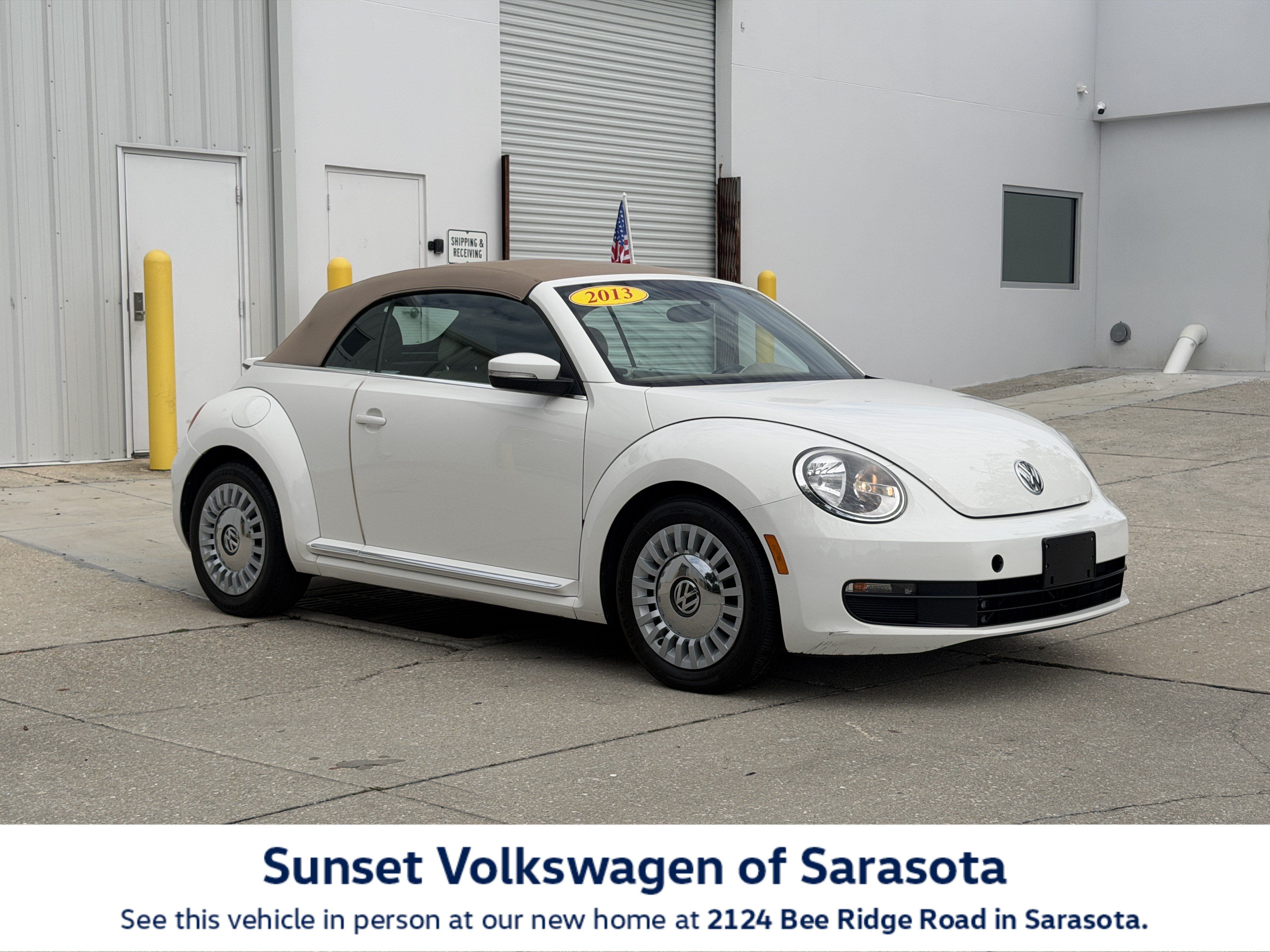 Used 2013 Volkswagen Beetle 2.5 FWD image 1
