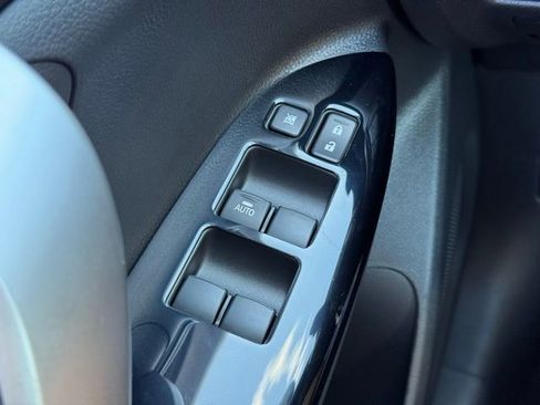 New 2025 Mitsubishi Eclipse Cross LE AWD/4WD image 19