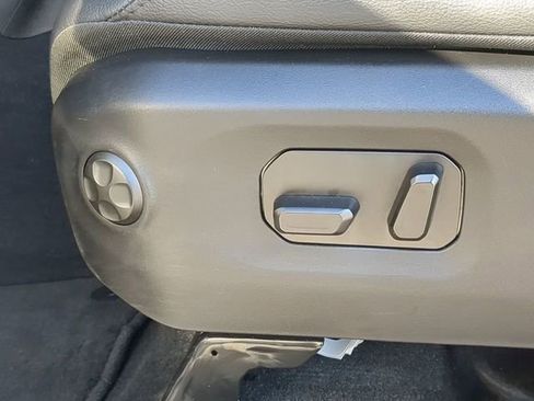 Certified 2024 Jeep Wrangler Unlimited Sahara w/ Technology Group image 22