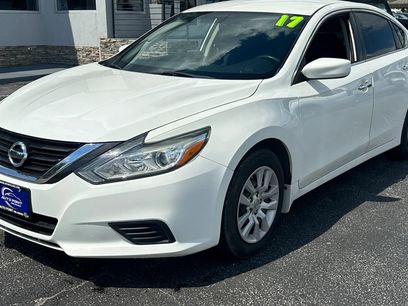 Used 2017 Nissan Altima 2.5 SV