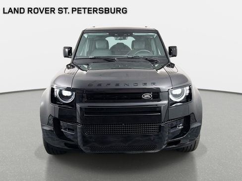 Used 2026 Land Rover Defender 110 X-Dynamic SE AWD/4WD image 2